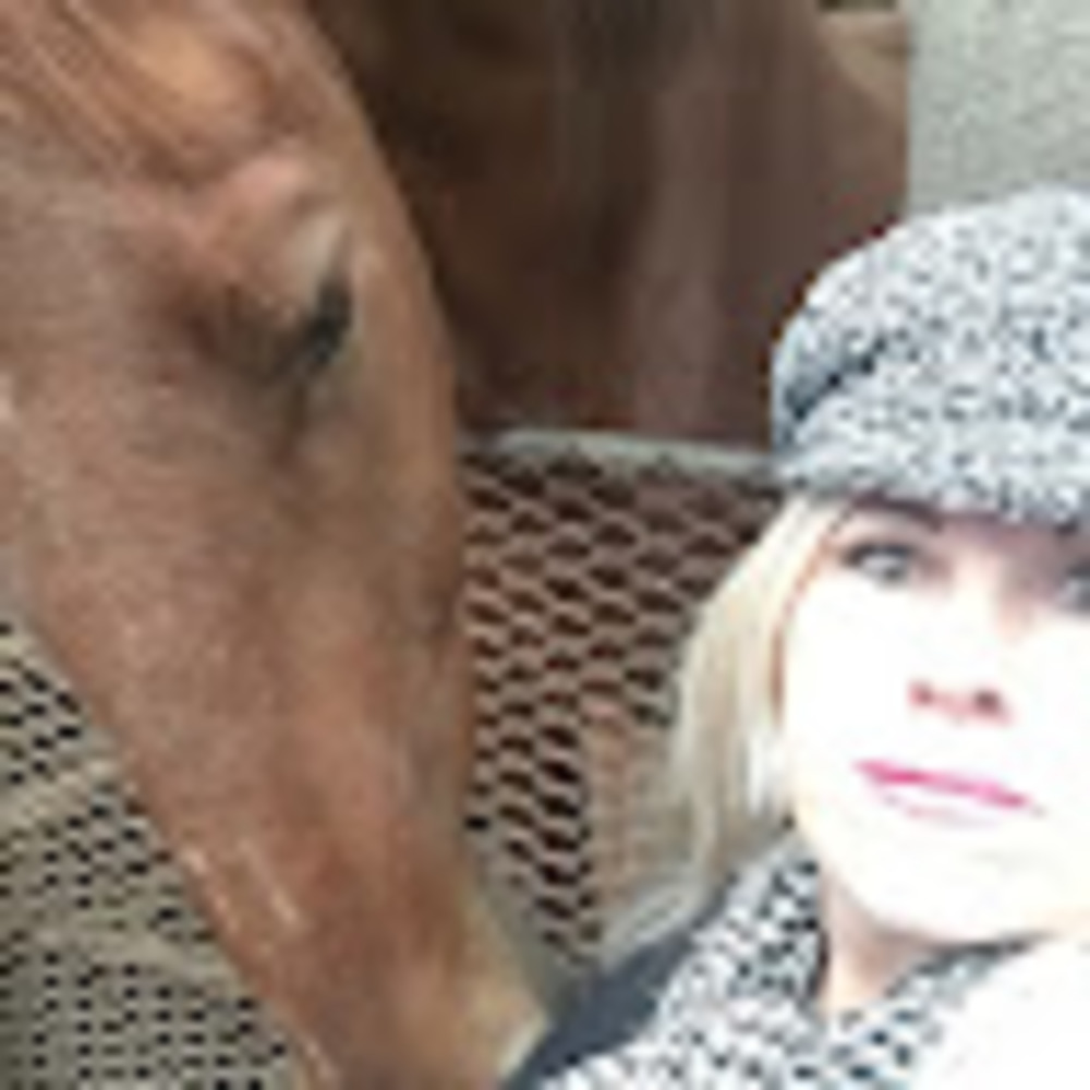 Meet your Posher, Marianne